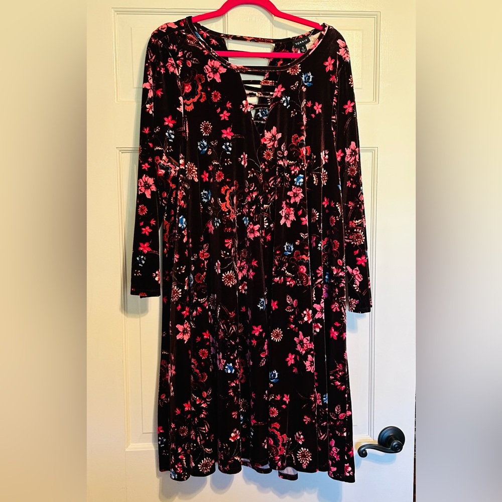 Torrid Floral Midi Dress - dark red and Pink